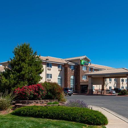 Holiday Inn Express Hotel & Suites Farmington By Ihg מראה חיצוני תמונה
