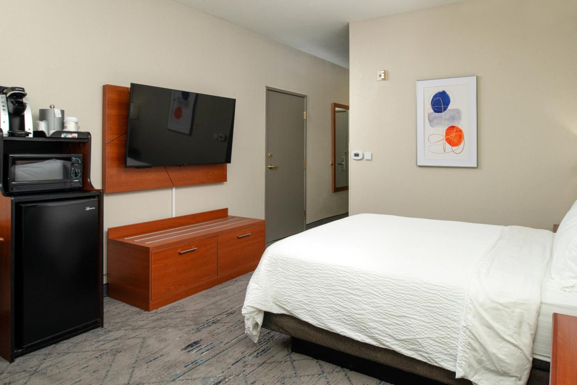 Holiday Inn Express Hotel & Suites Farmington By Ihg מראה חיצוני תמונה
