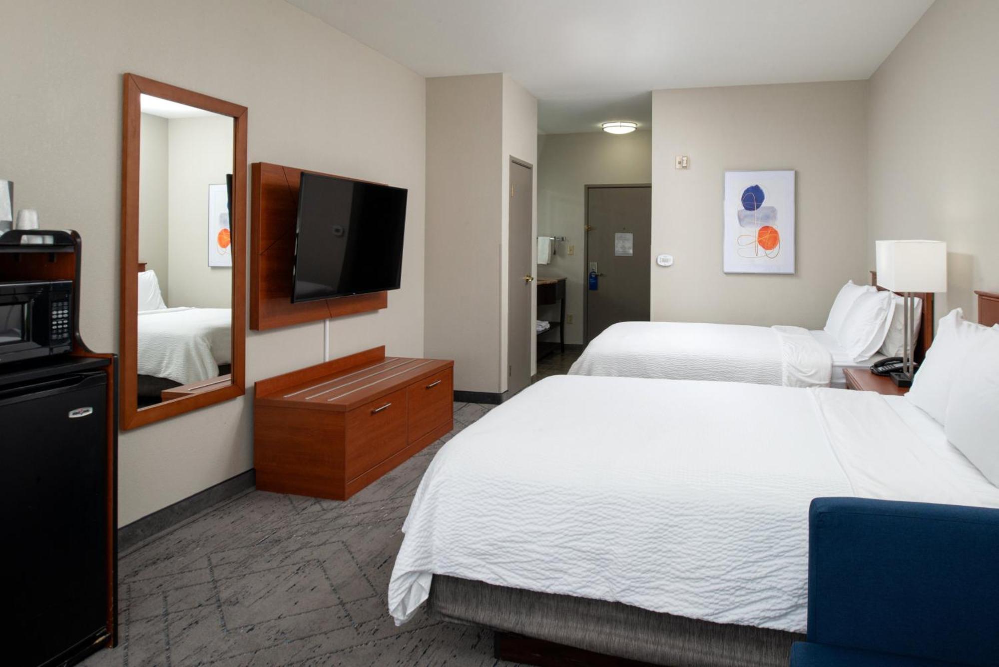 Holiday Inn Express Hotel & Suites Farmington By Ihg מראה חיצוני תמונה