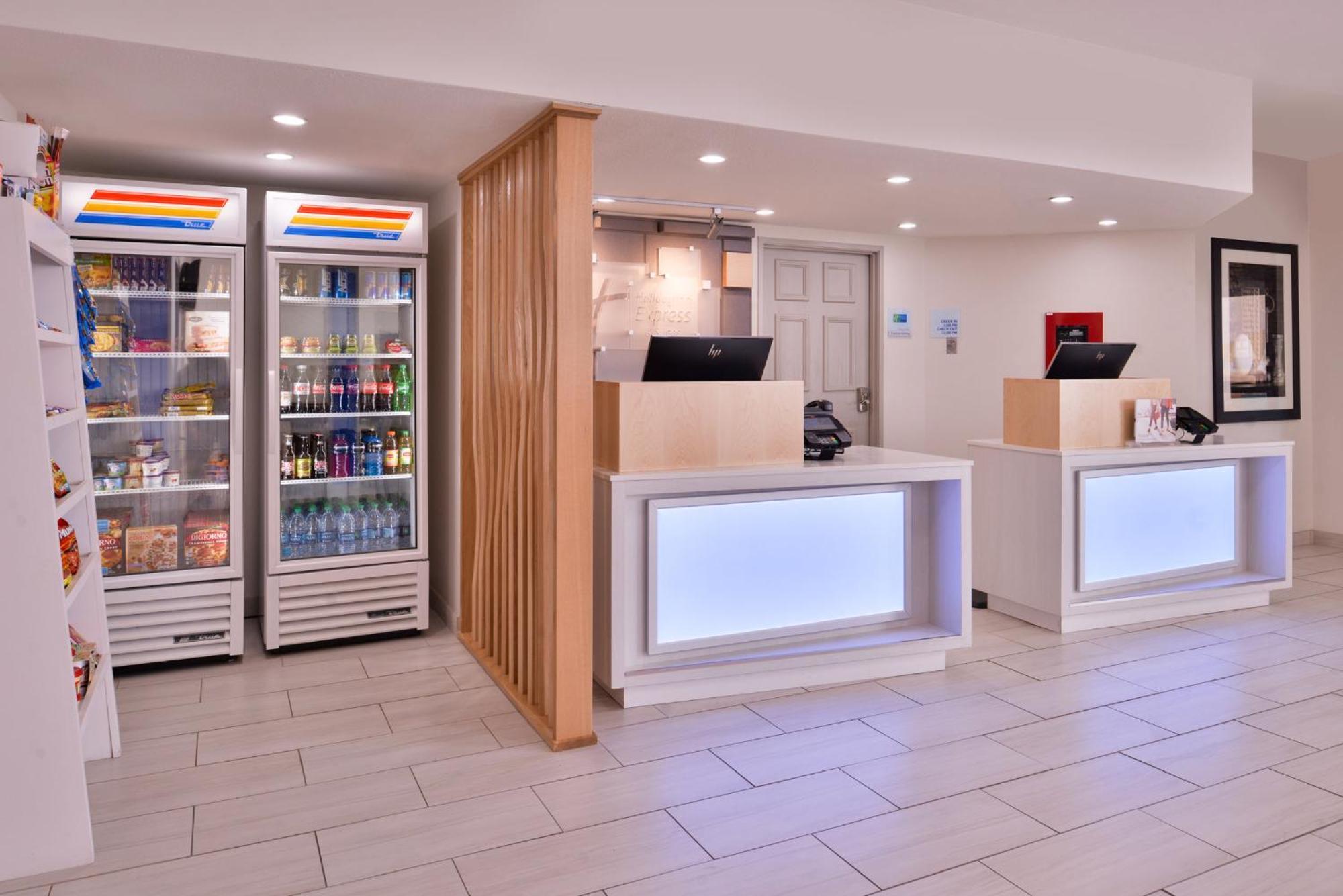 Holiday Inn Express Hotel & Suites Farmington By Ihg מראה חיצוני תמונה