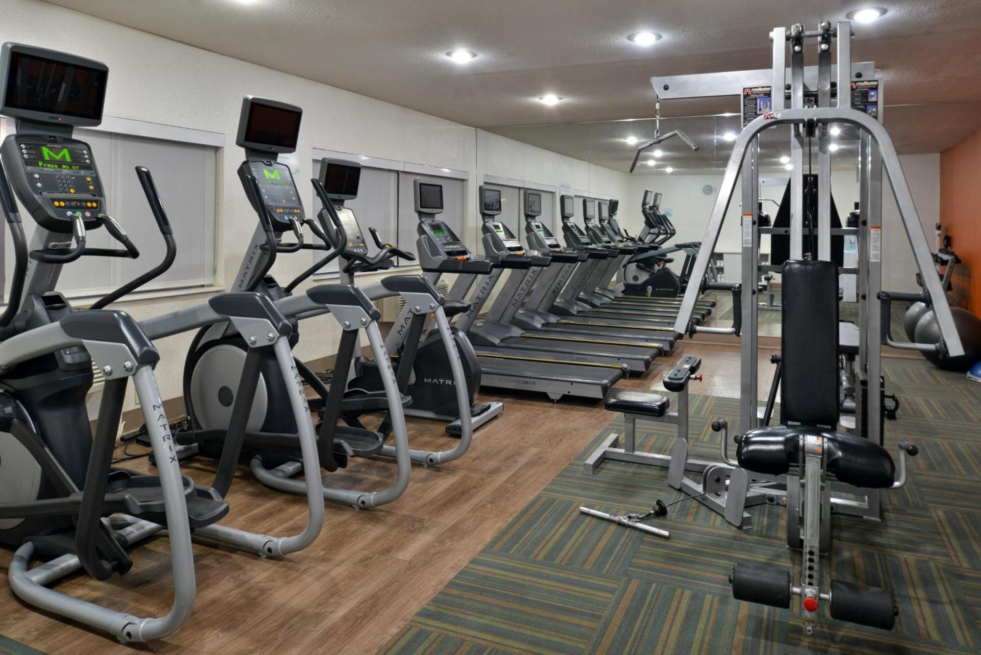 Holiday Inn Express Hotel & Suites Farmington By Ihg מראה חיצוני תמונה